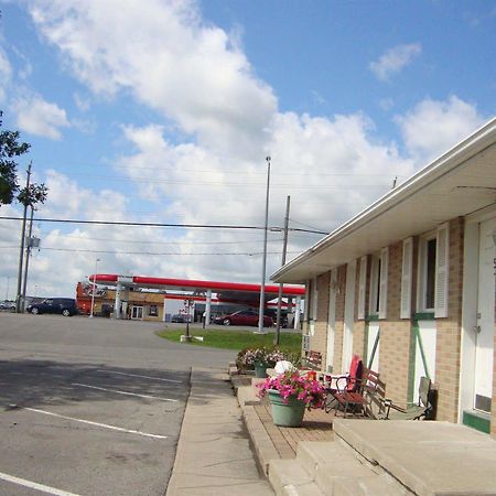 Royal Napanee Inn Greater Napanee Esterno foto
